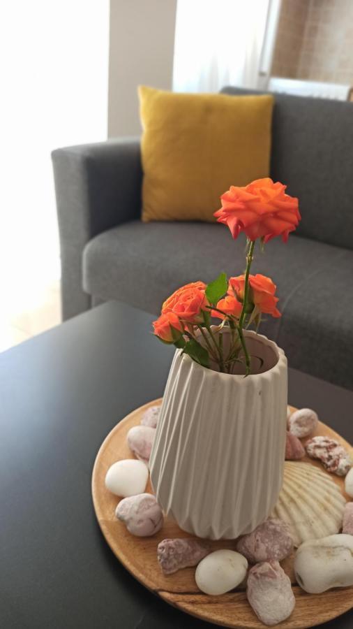 Nea Alikarnassos Cozy Flat Close To The Airport/Port And Center المظهر الخارجي الصورة